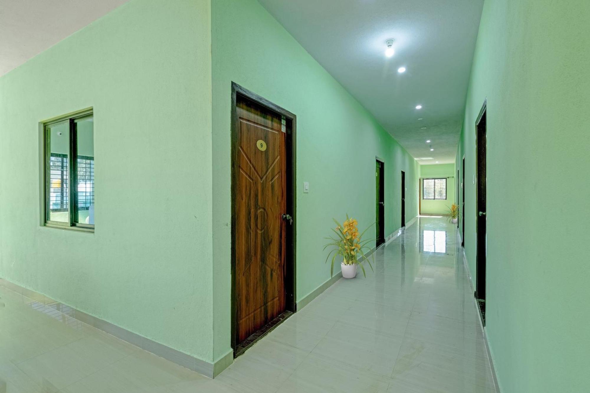 Spot On B R Comforts Krs Back Water Hotel Hosa Kannambadi Exterior photo